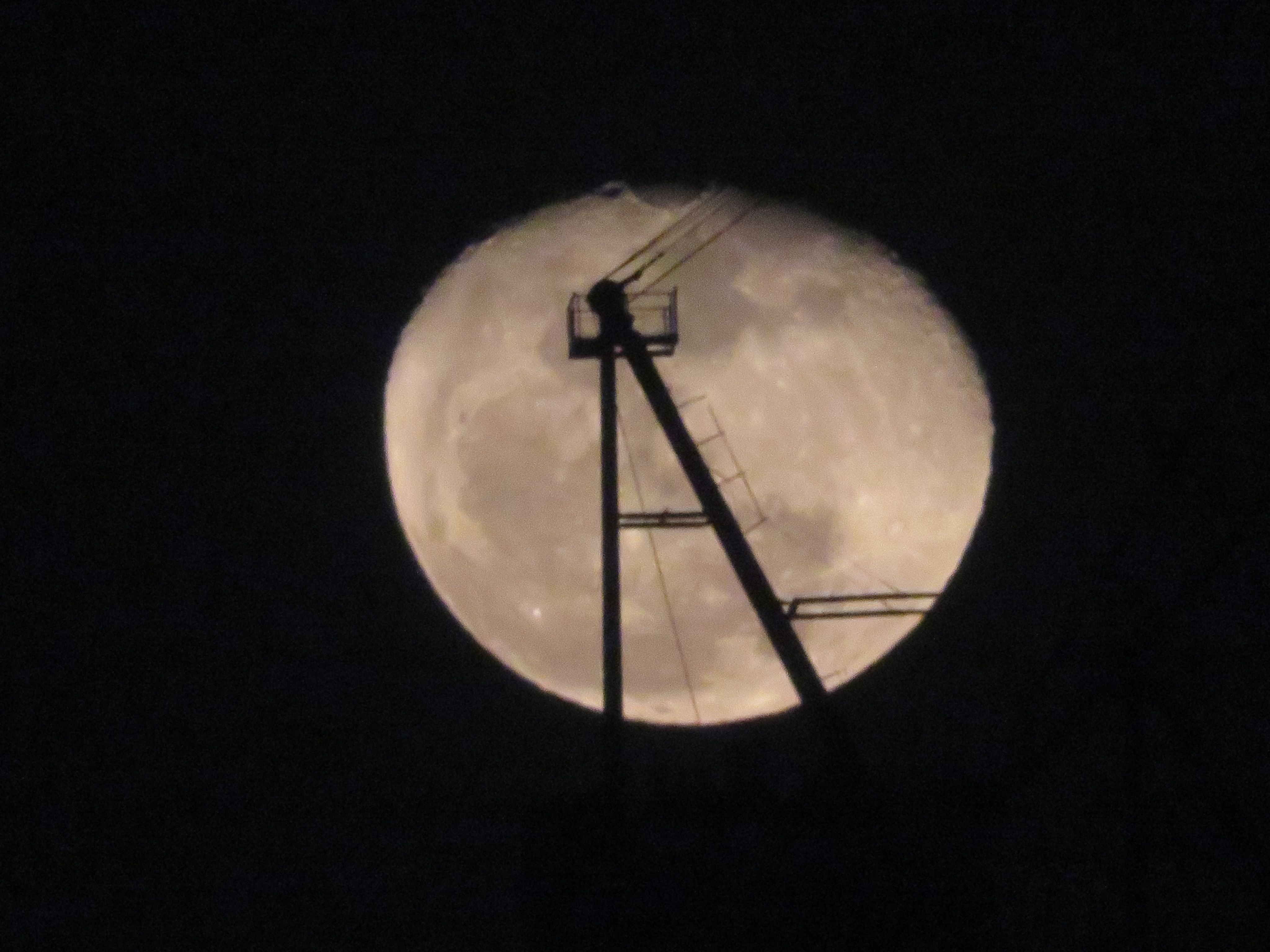 红月-状态刷新,月亮