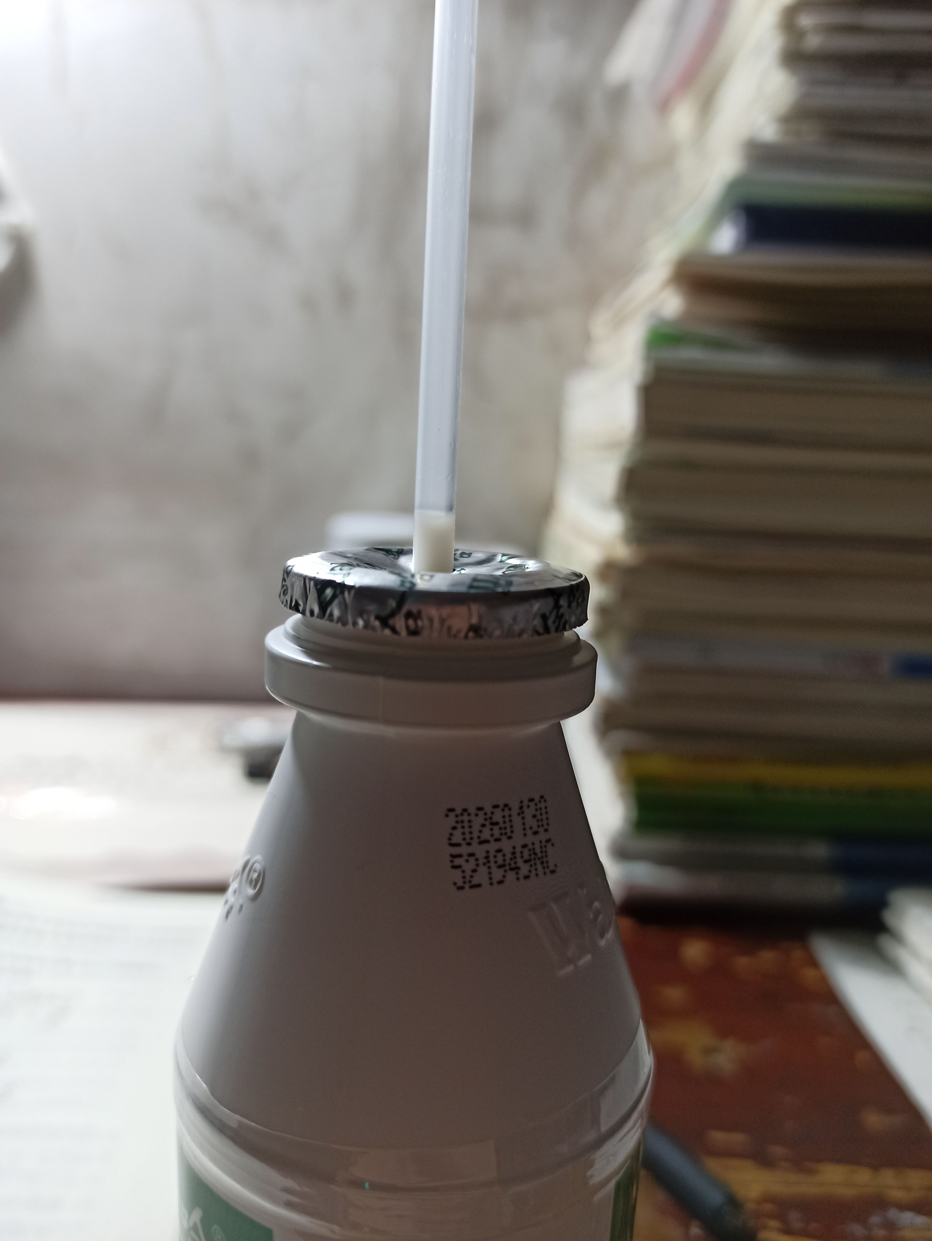 喝牛奶,徒手插出气密性,气体压强,物理常见大题原型