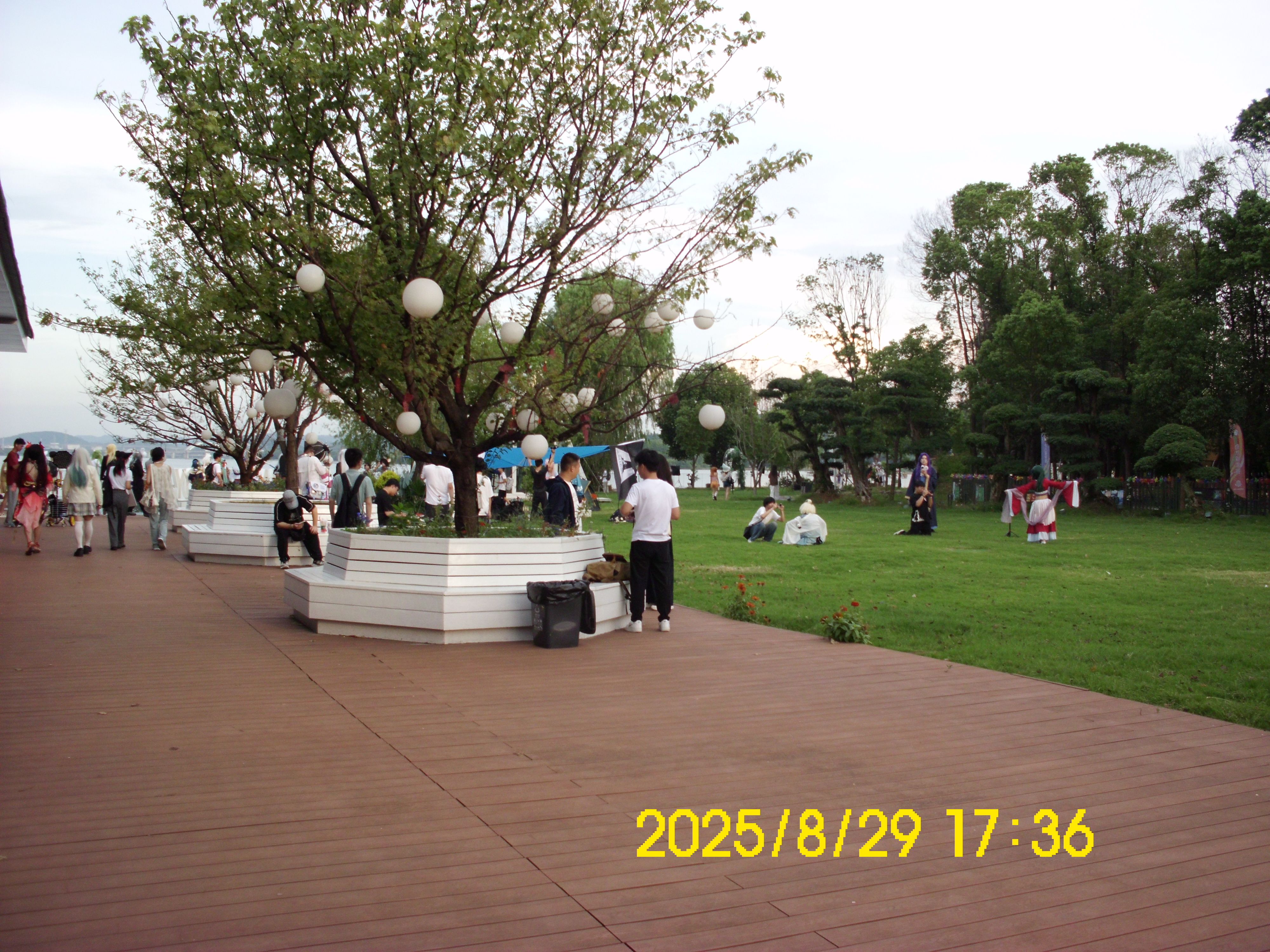 /static/8084a29bc53d549b35740772716f0e2bdfa62befa04edd040d901f6ebe2b2ddc.jpg