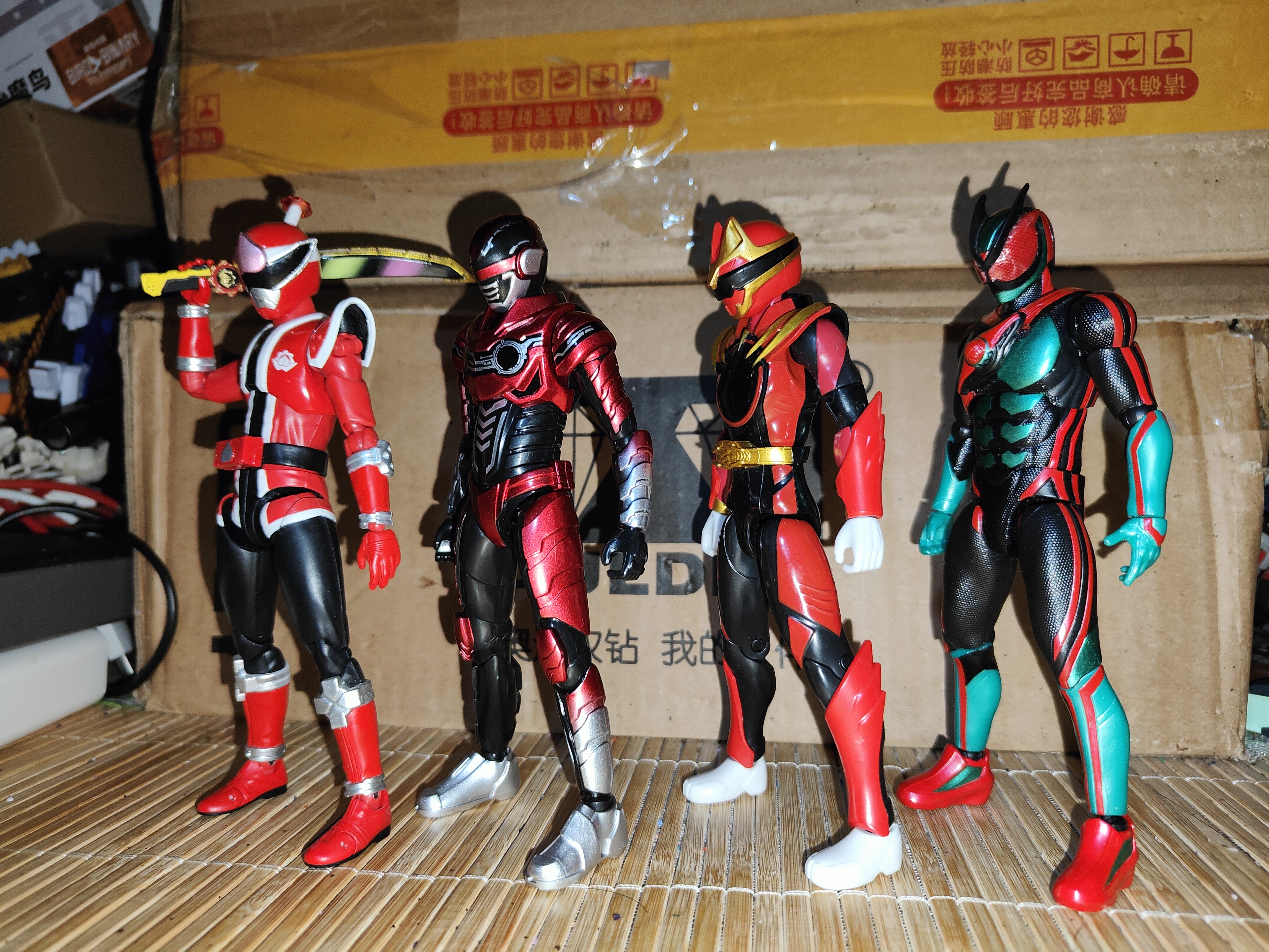 模型手办,特摄,超宇宙刑事卡邦无限,超次元英雄譚