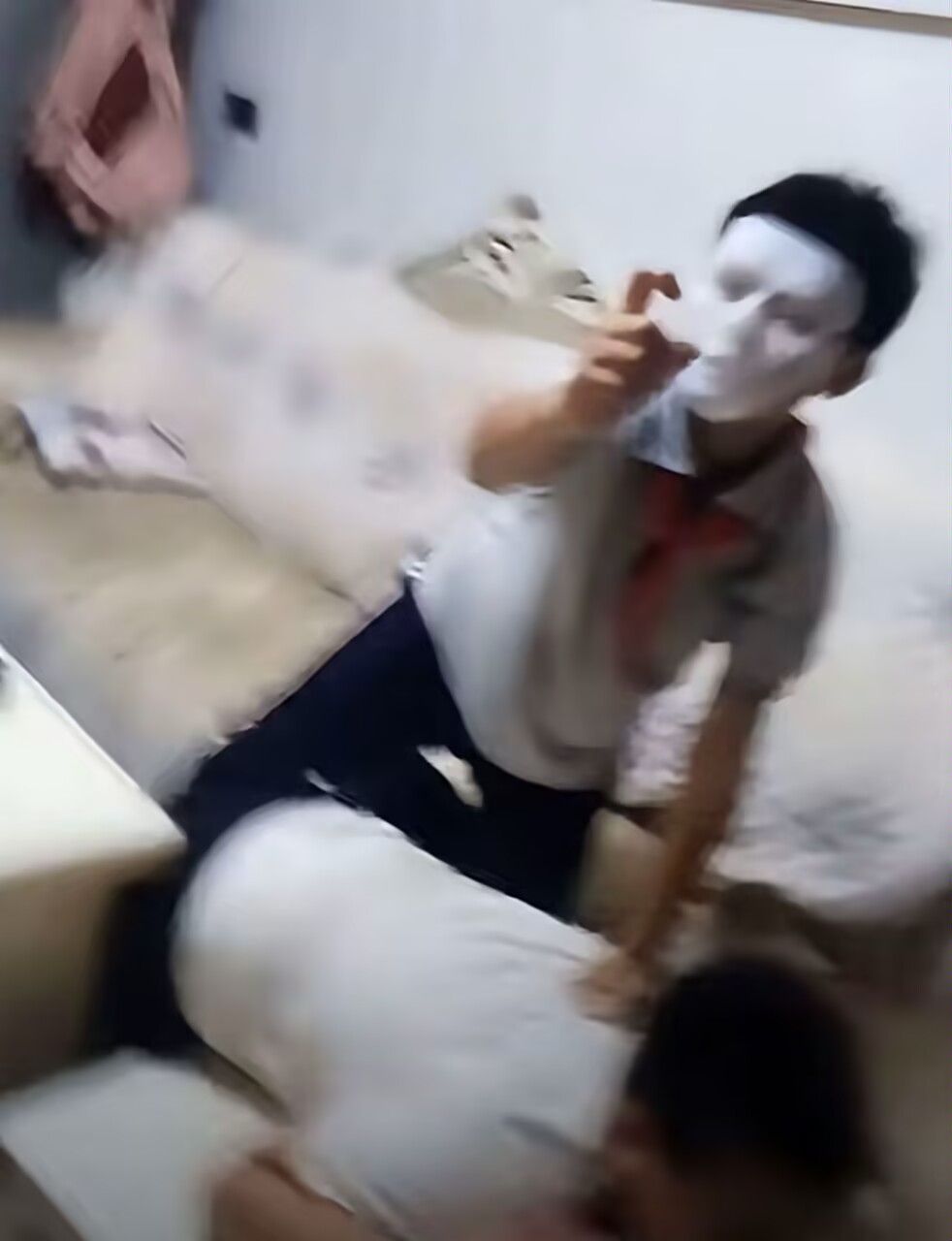 /static/9c1c6f4c55374495708ea695878f3bbecfc15154e2f50663dd66d45b489c047d.jpg