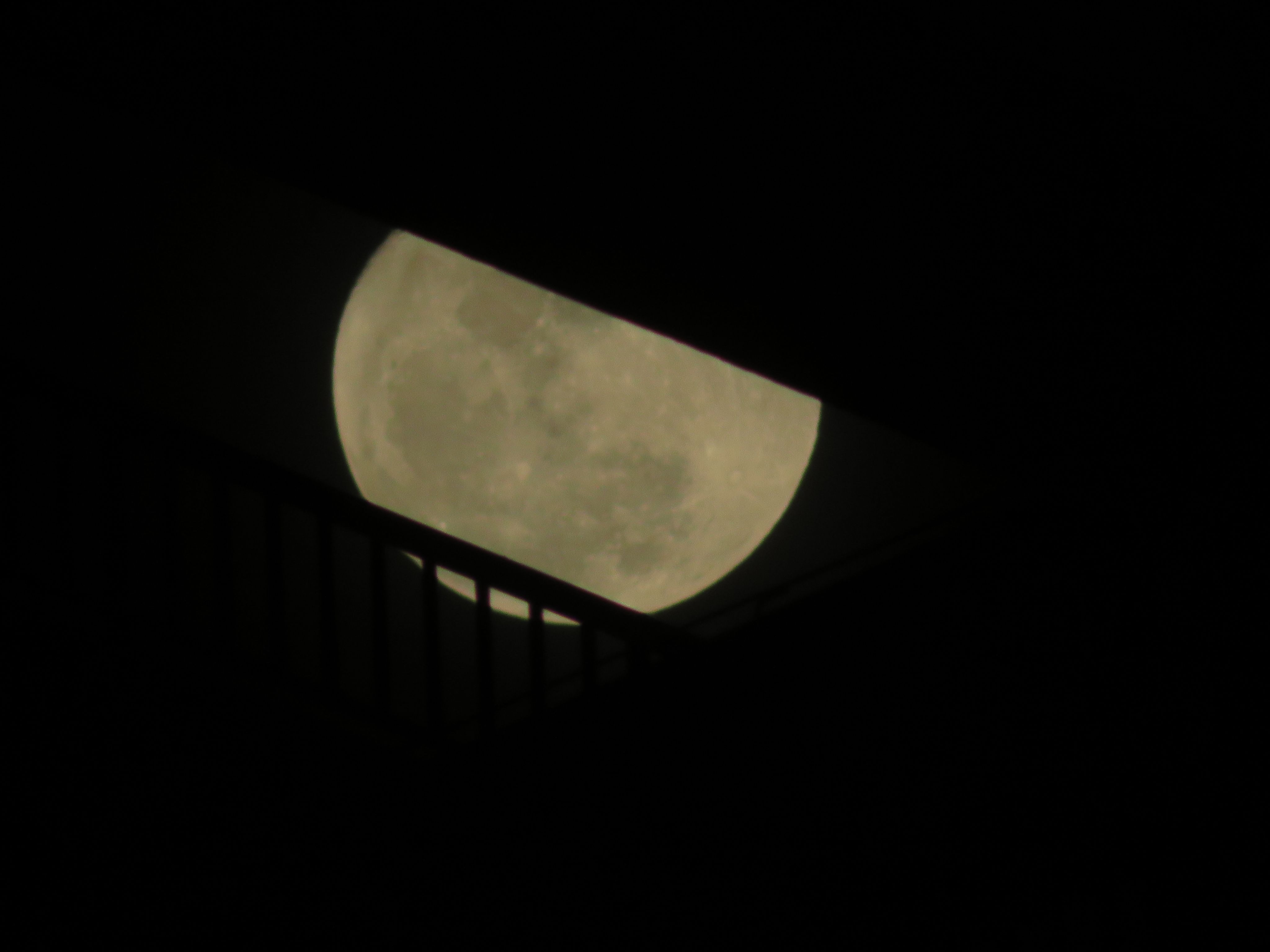 红月-状态刷新,月亮