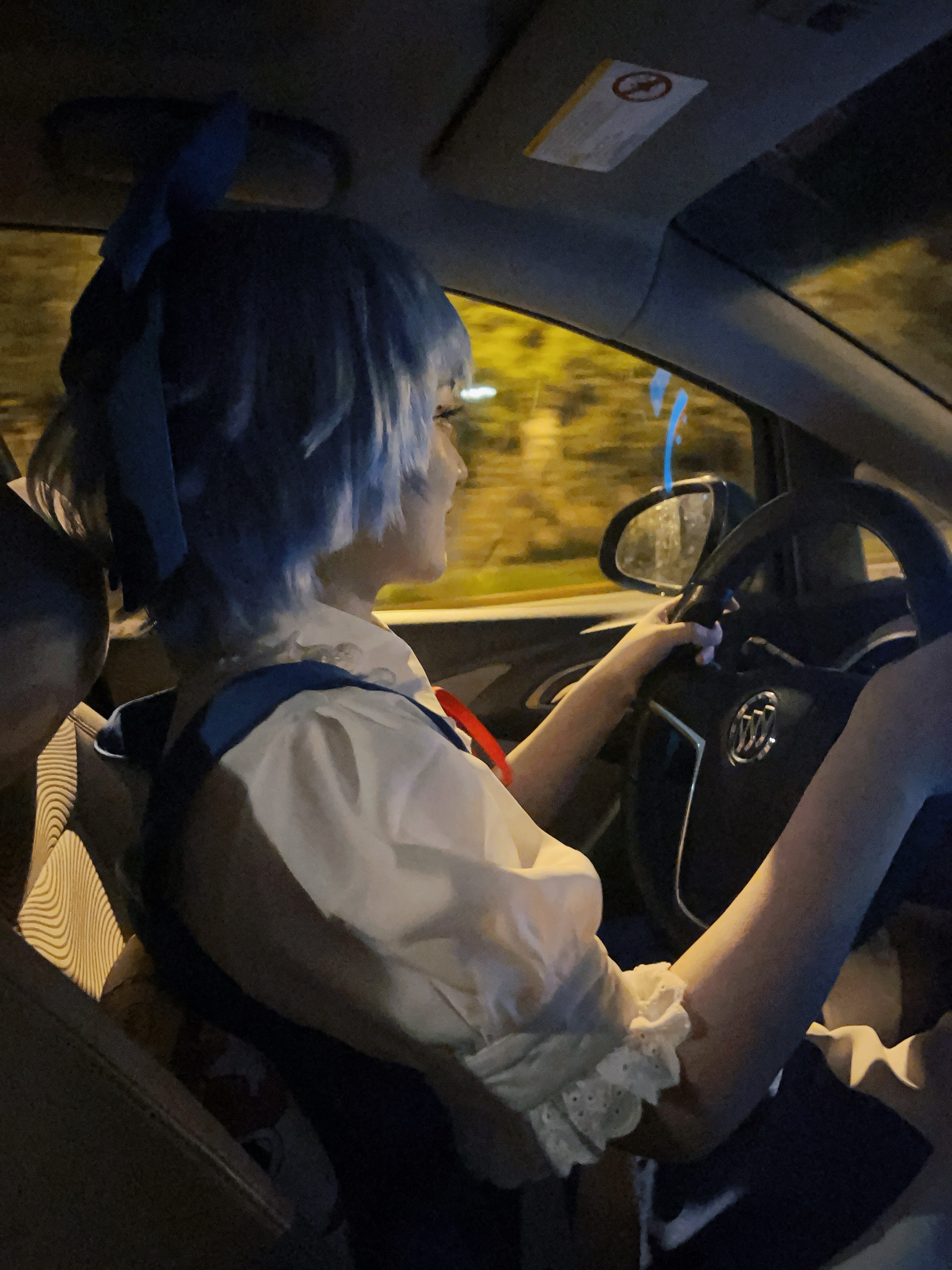 /static/b7c41935f5cc8bfe3170a30d96661437836efa1ba41c5398f04c2c970f7be110.jpg