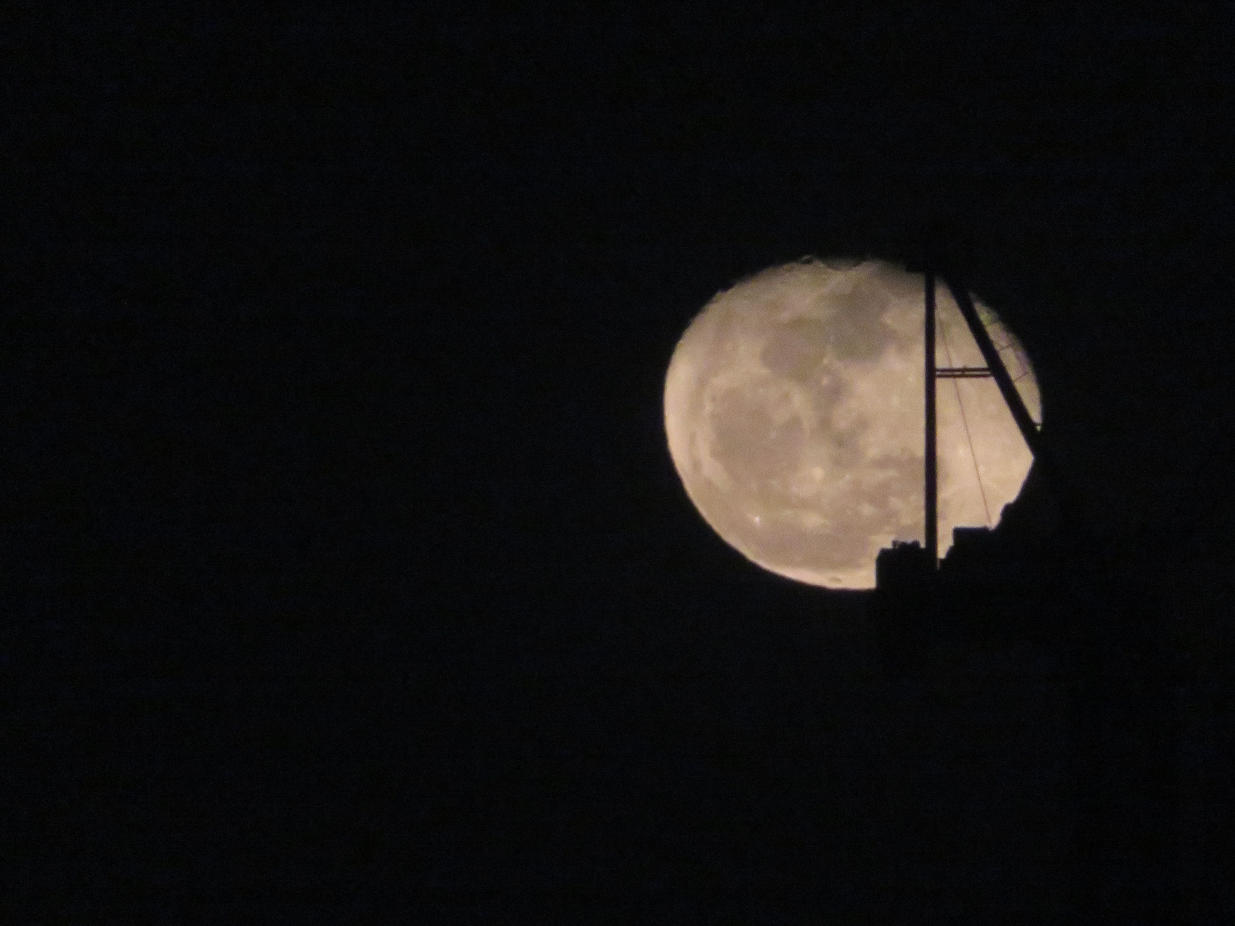 红月-状态刷新,月亮