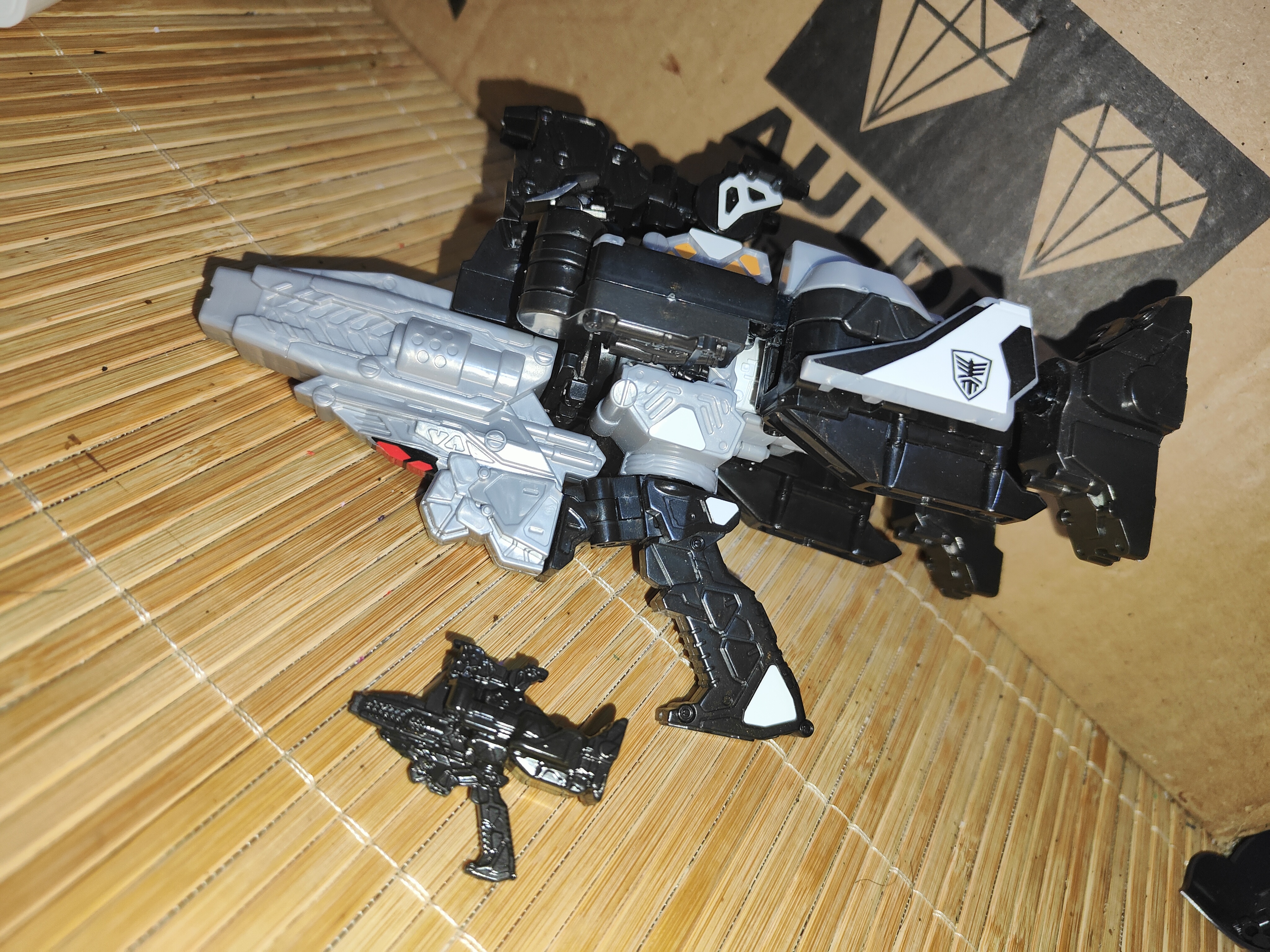 模型手办,特摄,超宇宙刑事卡邦无限,超次元英雄譚